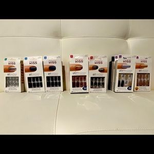 Kiss “Ready to wear gel” nails